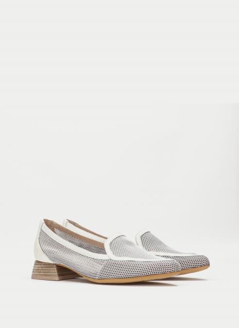 Outlet invierno de zapatos y bolsos para mujeres Hispanitas