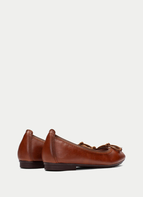 bailarina basil cuir