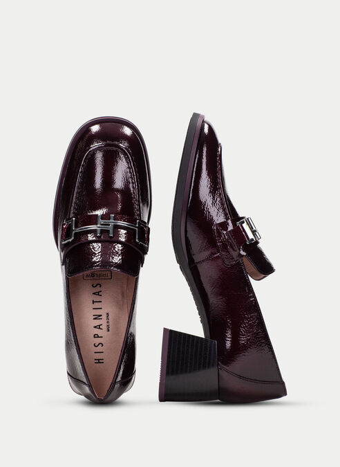 mocasin milan wine