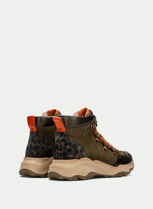 botin sport nepal militar