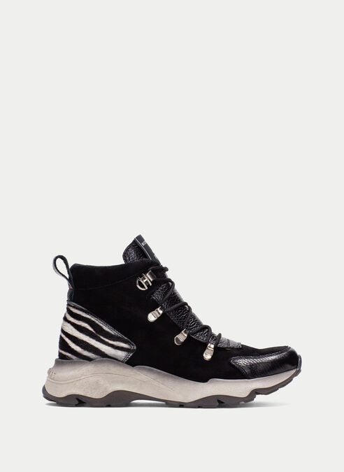 botin sport nepal negro-cebra