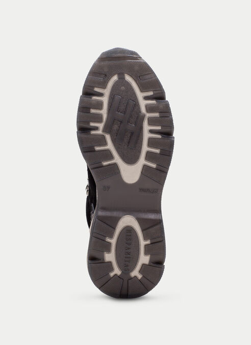 botin sport nepal negro-cebra