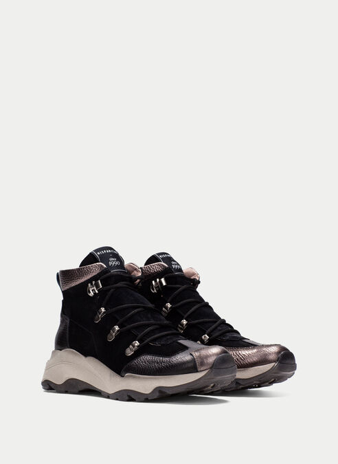 botin sport nepal negro