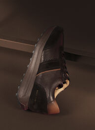 zapatos deportivo  negro - hispanitas
