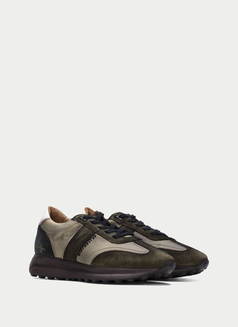 sneakers  olive