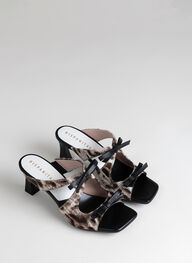 zapatos sandalia tacón rosa leopardo-banco-negro - hispanitas