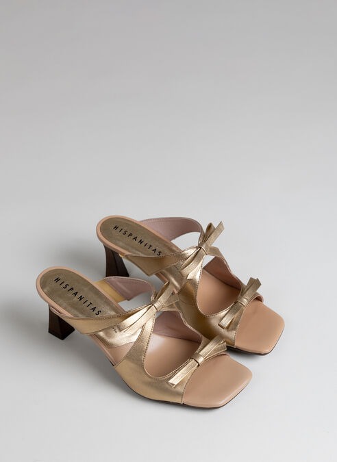 sandalia tacón rosa platino