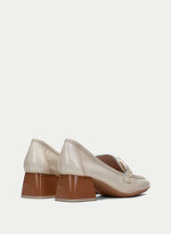 outlet mocasin malta crema - hispanitas