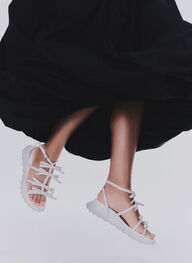 outlet sandalias sport hispanitas x juan vidal blanco - hispanitas