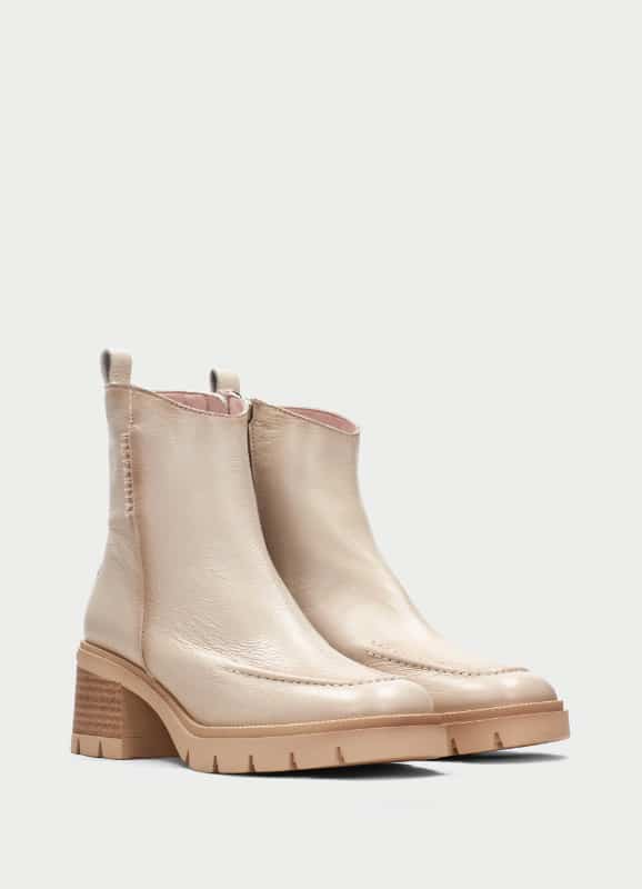 botas blancas