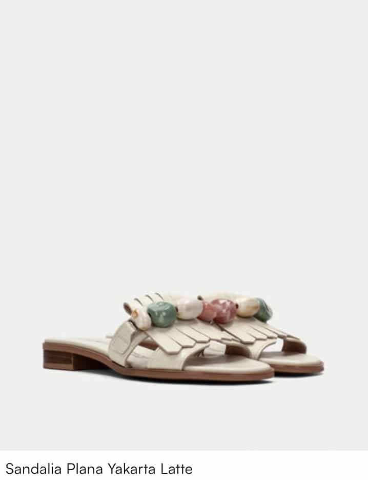 sandalia plana latte